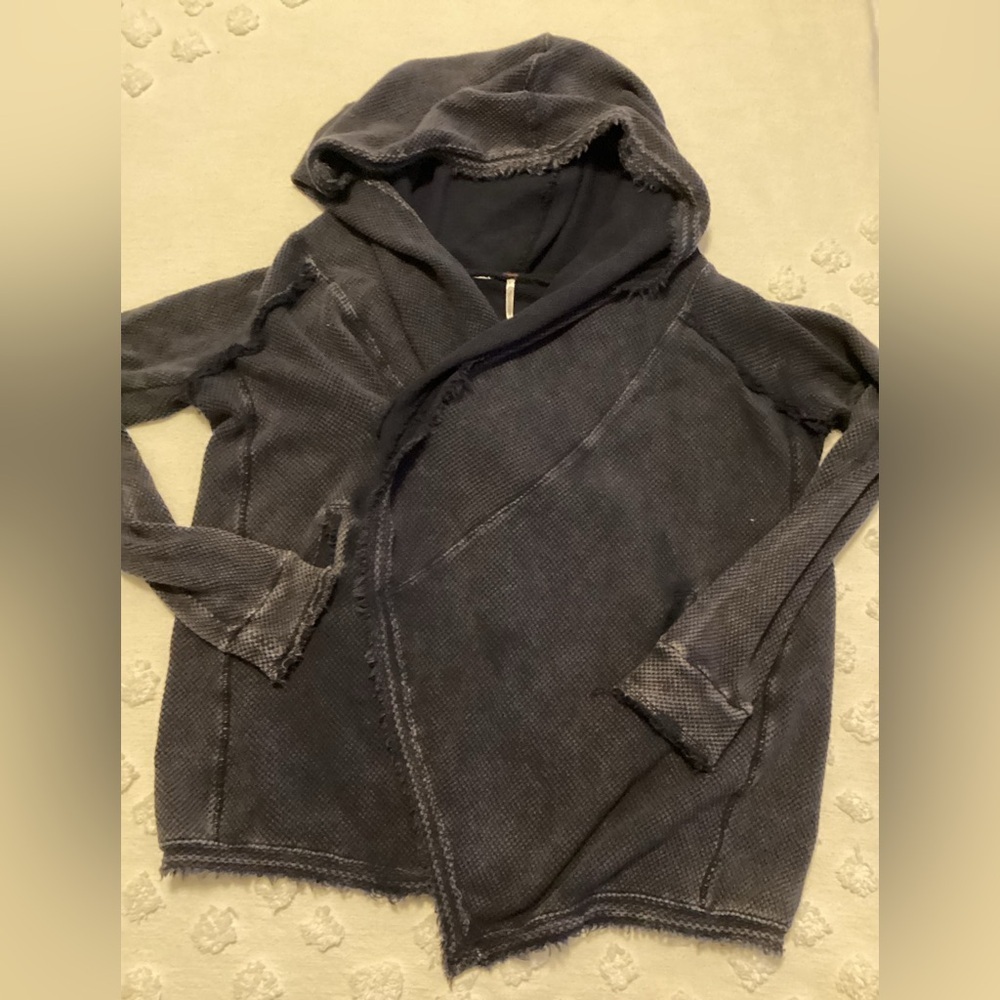 Free People The Big Chill Open Hooded Cardigan Women’s S Blue 
Pit to pit 24”